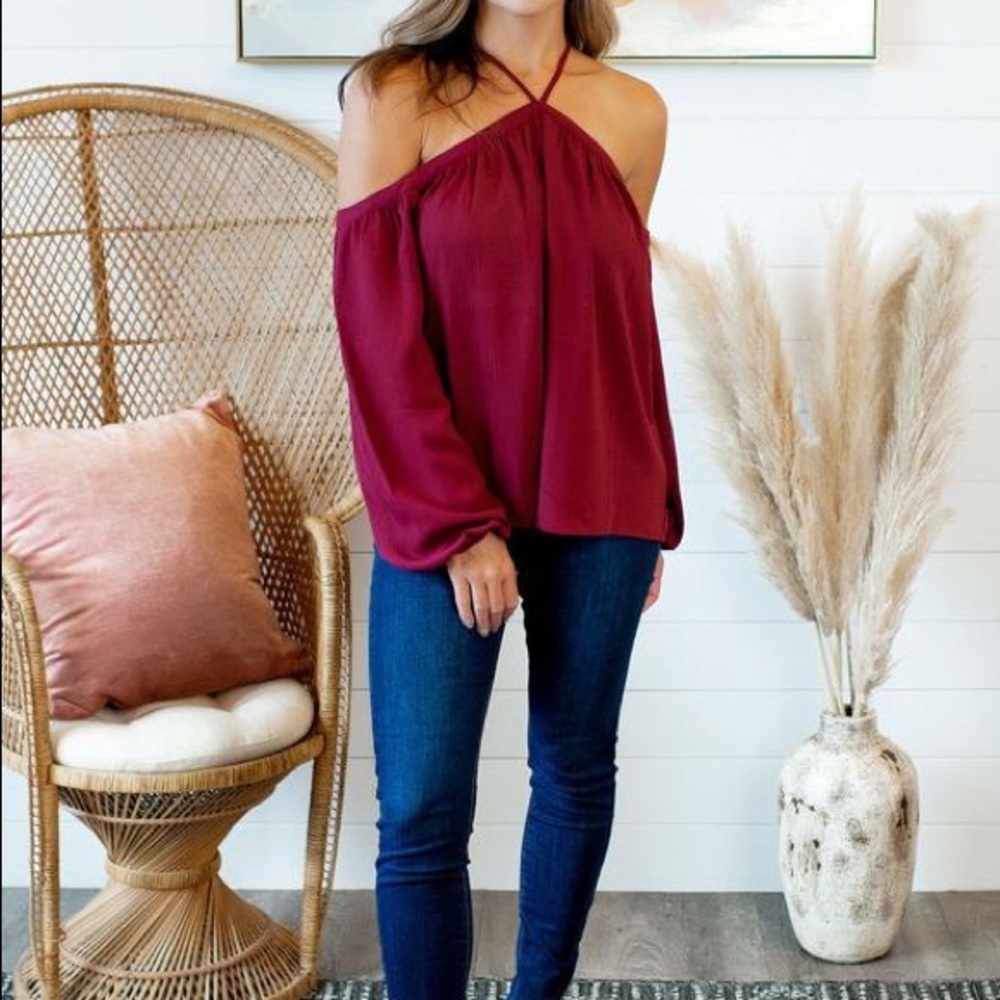 LOFT cold shoulder top